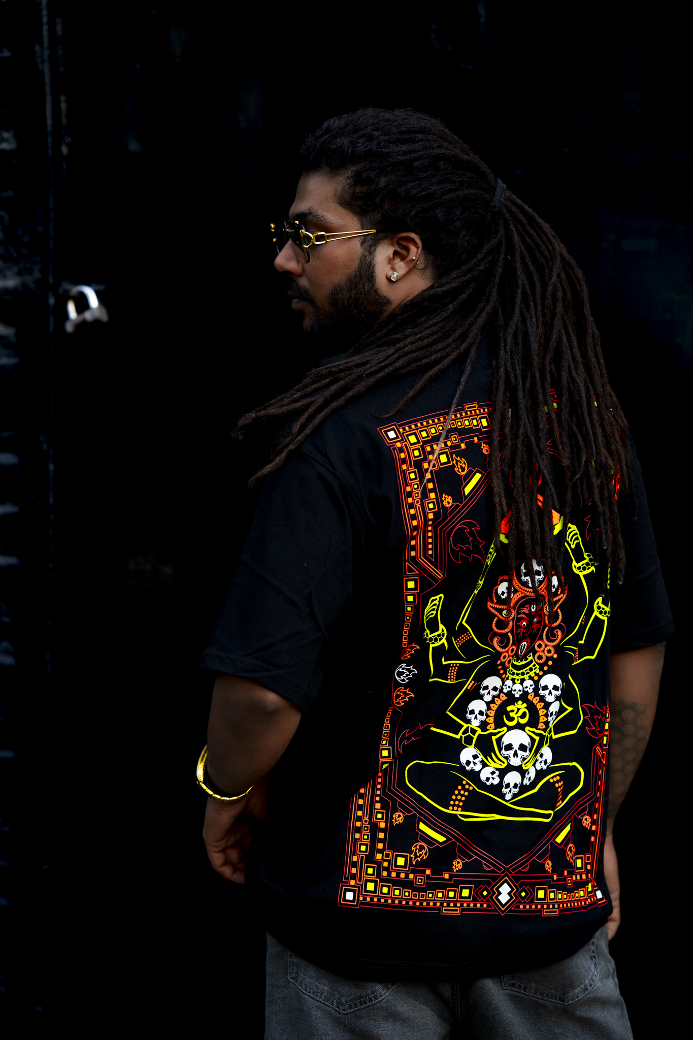 Badrakali Oversized - Gallery Image 1