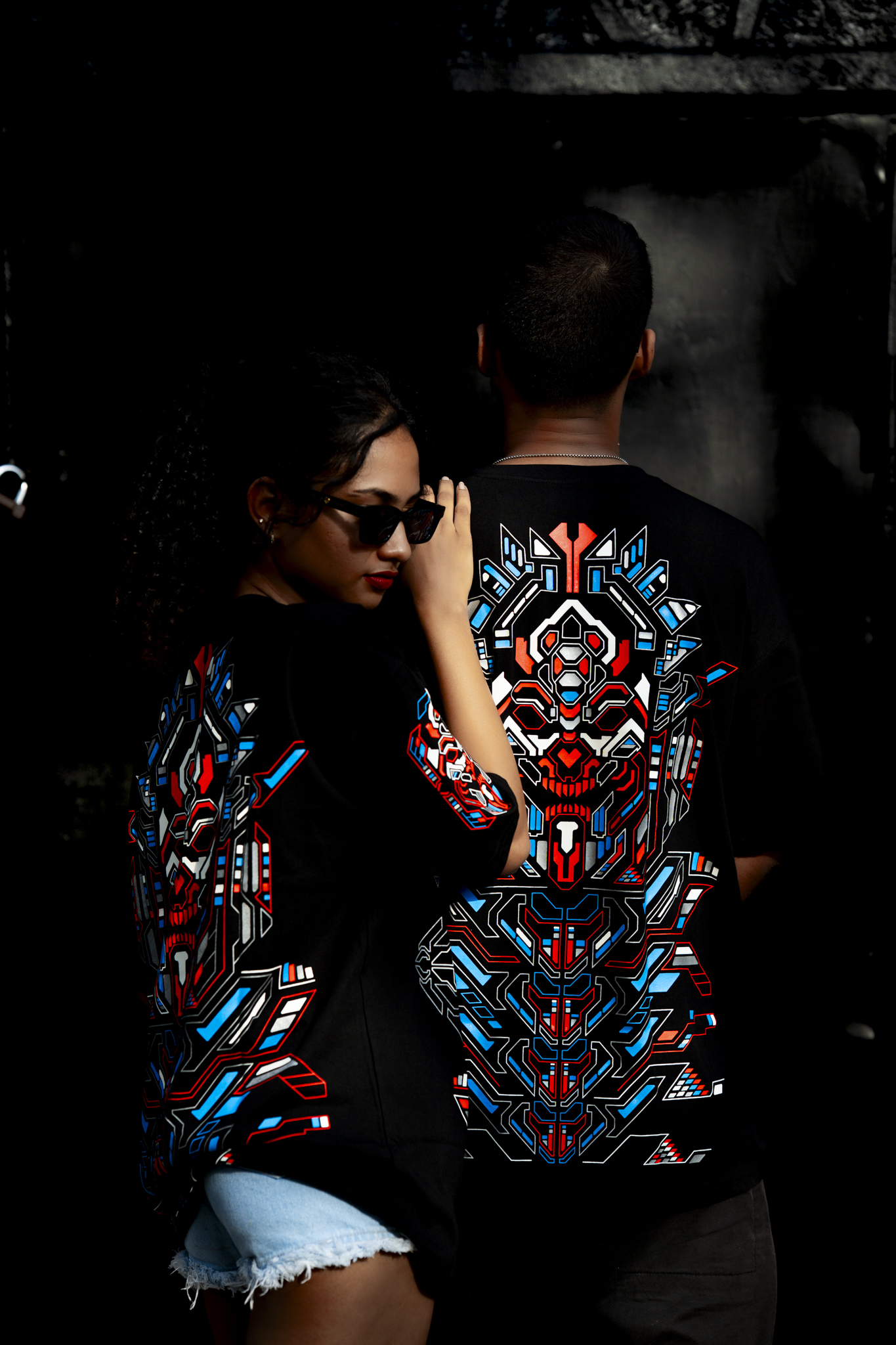 Cyberpunk Skull Oversized - Gallery Image 3